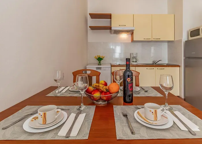Appartement Rok 1 By Interhome Pula