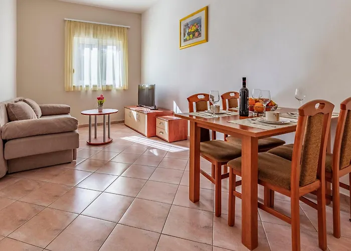 Rok 1 By Interhome Appartement *