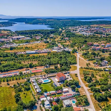 Rok 1 By Interhome Appartamento