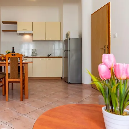 Rok 1 By Interhome Διαμέρισμα Πούλα