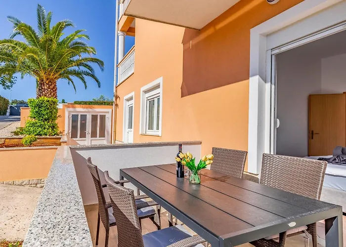 Rok 1 By Interhome Apartamento